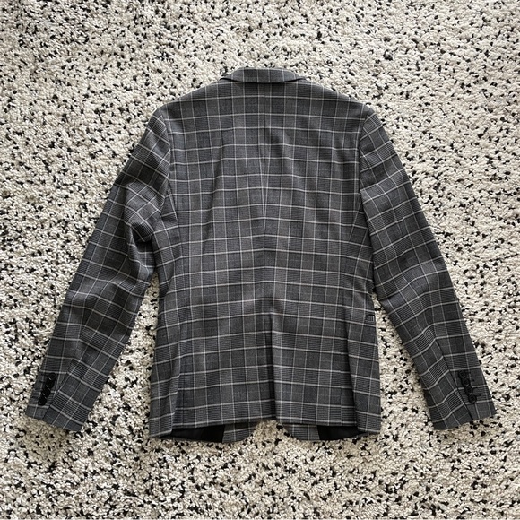 H&M Checkered Blazer - Picture 3 of 5